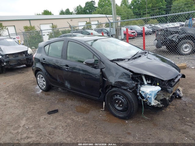 2015 TOYOTA PRIUS THREE