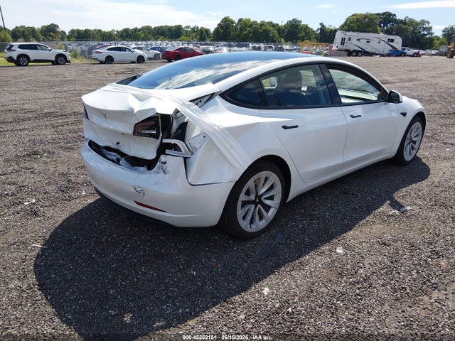 2023 Tesla MODEL 3 REAR-WHEEL DRIVE — фото 4