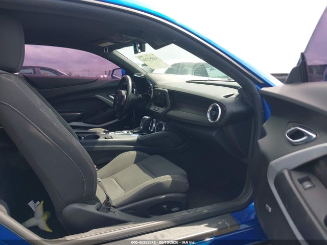 2018 Chevrolet CAMARO 1LT — фото 5