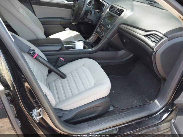 صورة 5 لـ 2018 FORD FUSION HYBRID S
