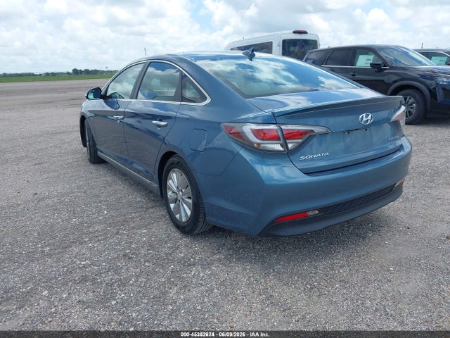 2016 Hyundai SONATA HYBRID SE — фото 3