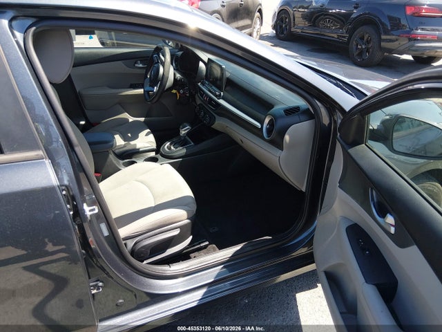 صورة 5 لـ 2020 KIA FORTE LXS