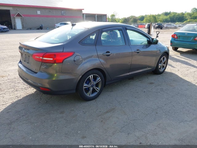 صورة 4 لـ 2015 FORD FOCUS SE
