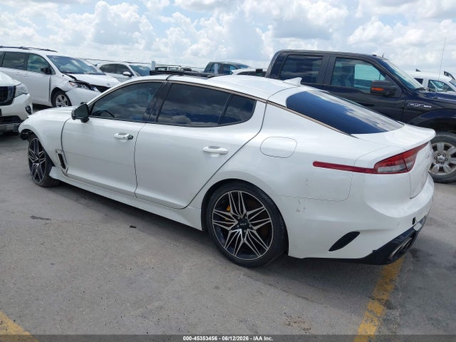 2022 KIA STINGER GT2 — фото 3