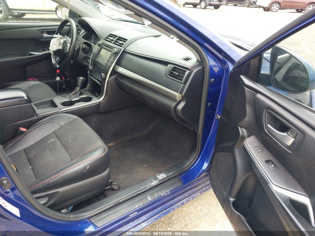 2016 Toyota CAMRY SE 照片 5