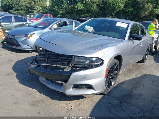 2017 Dodge CHARGER SE RWD — фото 2