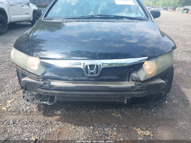 2010 Honda CIVIC LX 照片 6