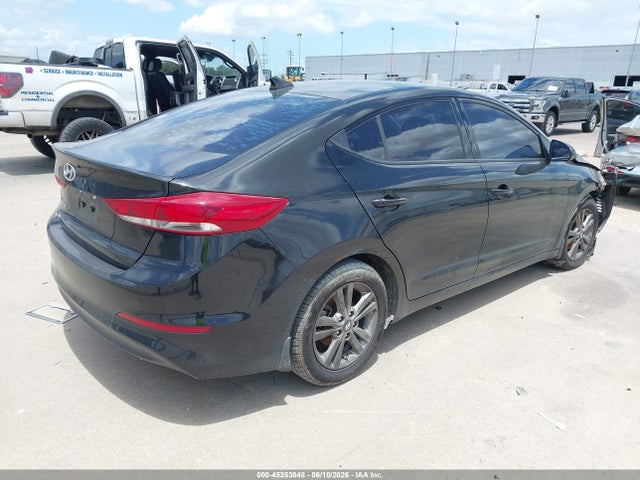 2018 Hyundai ELANTRA SEL — фото 4