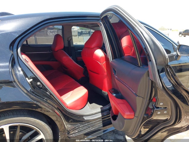صورة 8 لـ 2020 Toyota CAMRY XSE