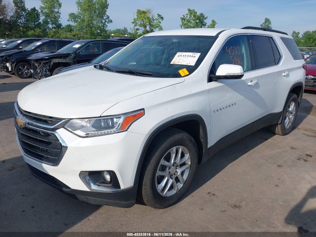 2020 CHEVROLET TRAVERSE FWD LT CLOTH 2