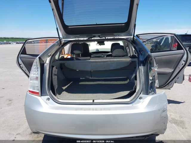 2011 Toyota PRIUS THREE — миниатюра 17