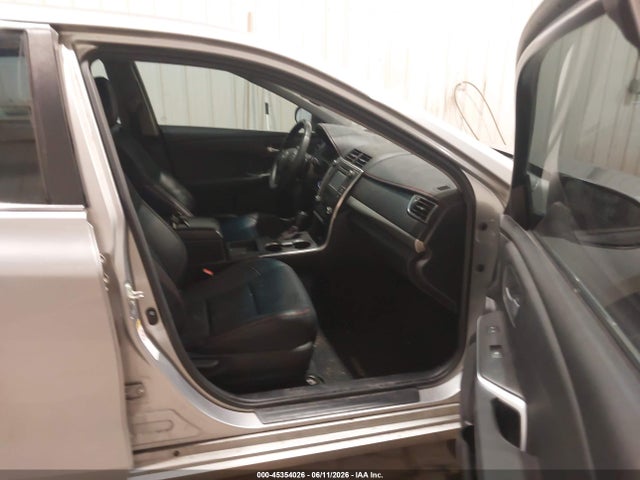 2015 Toyota CAMRY SE 照片 5