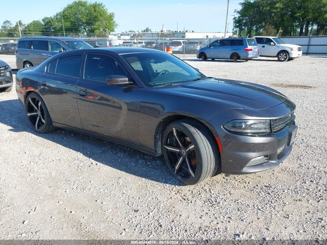 صورة 1 لـ 2017 Dodge CHARGER SXT RWD