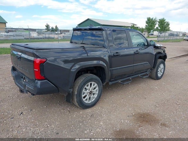 صورة 4 لـ 2024 Toyota TACOMA SR5