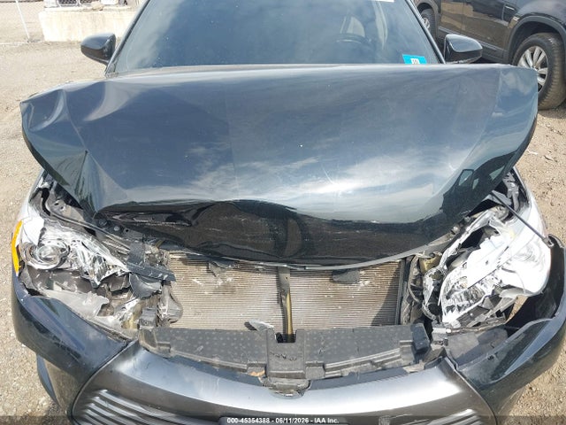 صورة 10 لـ 2016 Toyota CAMRY LE
