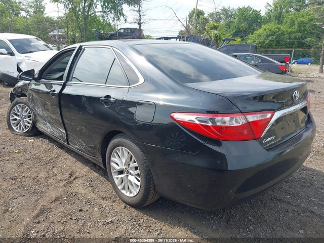 صورة 6 لـ 2016 Toyota CAMRY LE
