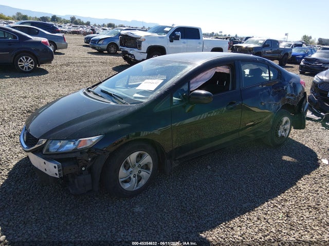 2015 Honda CIVIC LX — фото 2