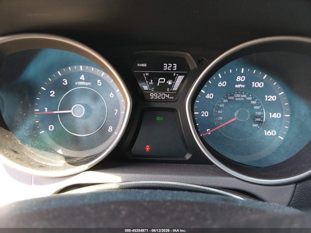 صورة 7 لـ 2015 Hyundai ELANTRA SE