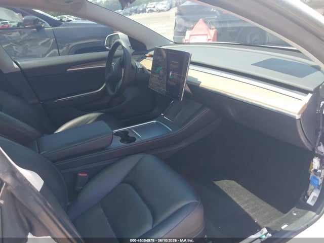 2022 Tesla MODEL 3 LONG RANGE DUAL MOTOR ALL-WHEEL DRIVE — фото 5