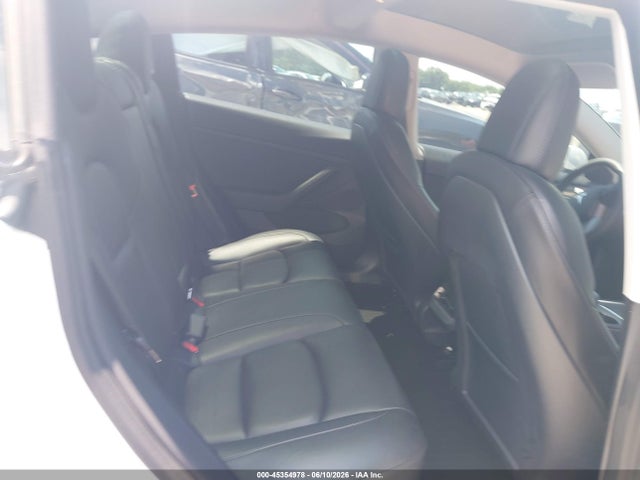 2022 Tesla MODEL 3 LONG RANGE DUAL MOTOR ALL-WHEEL DRIVE — фото 8
