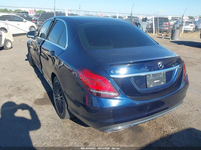 صورة 3 لـ 2019 Mercedes-BENZ C 300