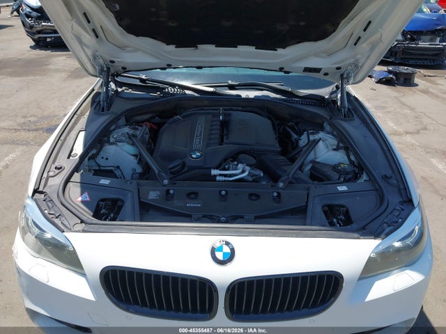 2015 BMW 535I — фото 10