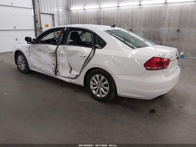 صورة 3 لـ 2014 Volkswagen PASSAT 1.8T WOLFSBURG EDITION