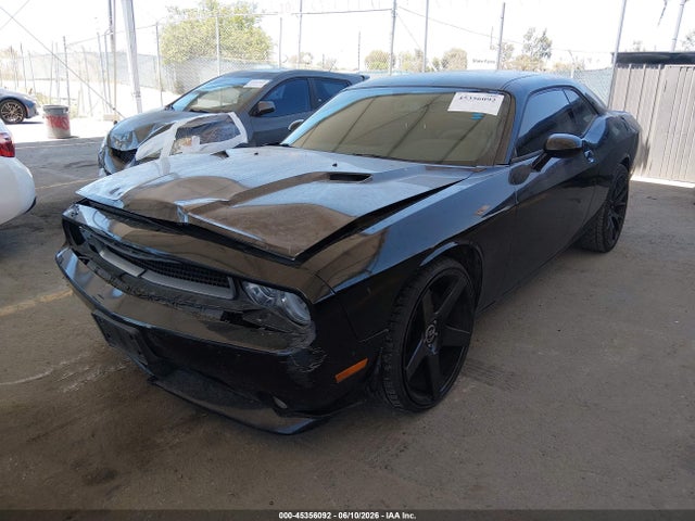 2012 Dodge CHALLENGER SXT 缩略图 2