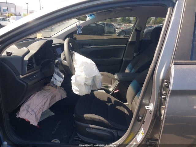 2020 Hyundai ELANTRA SE photo 5