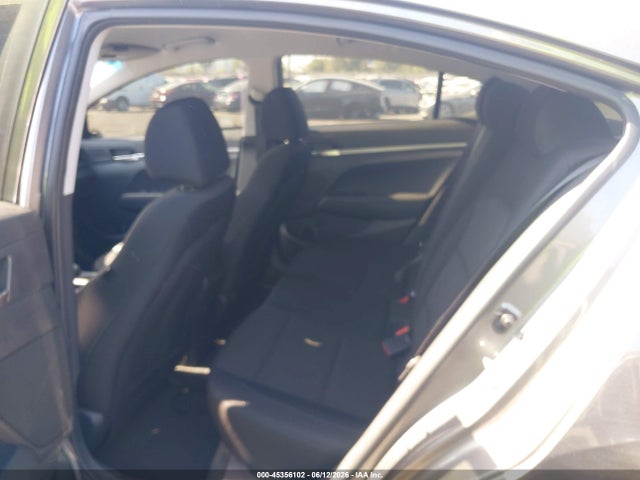 2020 Hyundai ELANTRA SE photo 8