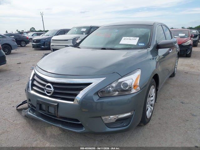 2015 Nissan ALTIMA 2.5 S 照片 2