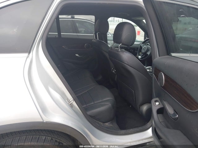 2017 MERCEDES-BENZ GLC 300 8