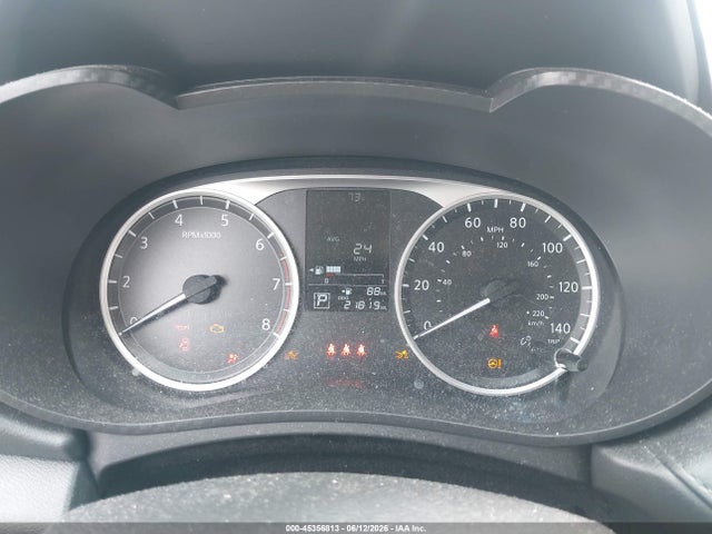 2025 Nissan VERSA 1.6 S 照片 7