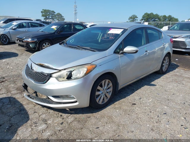 صورة 2 لـ 2014 KIA FORTE EX