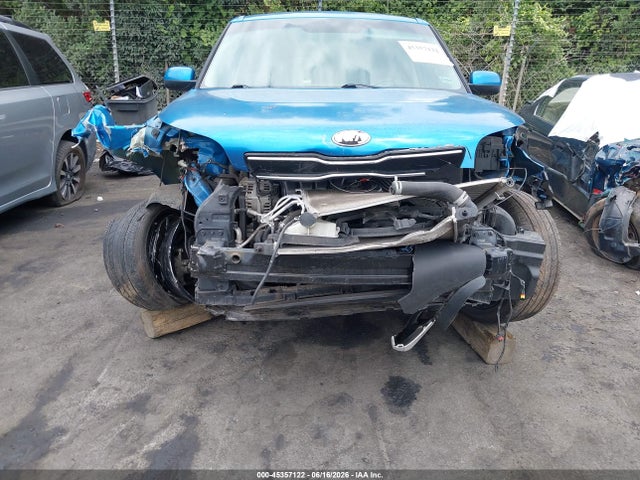 صورة 6 لـ 2017 KIA SOUL +