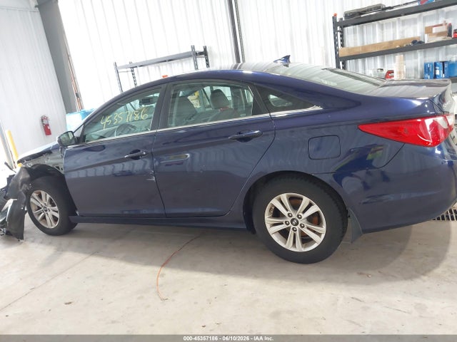 2013 Hyundai SONATA GLS — миниатюра 14