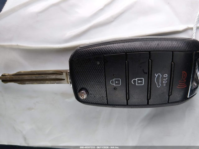 صورة مصغرة 11 لـ 2017 KIA FORTE LX