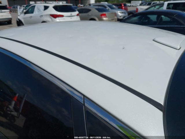 2018 KIA OPTIMA LX thumbnail 18
