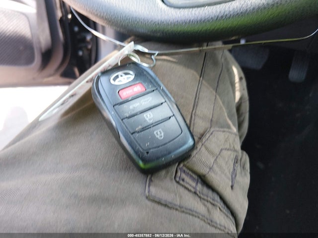 صورة مصغرة 11 لـ 2025 Toyota COROLLA LE