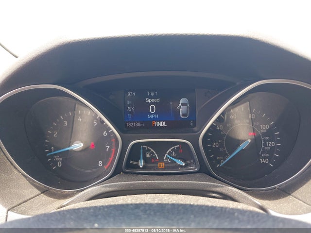 2016 FORD FOCUS SE photo 7