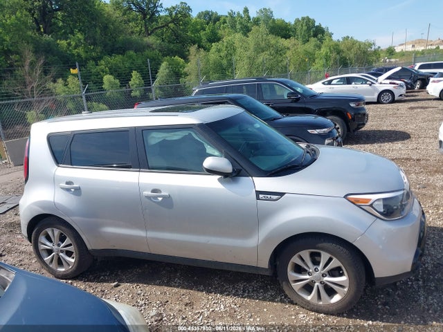 2016 KIA SOUL + thumbnail 14