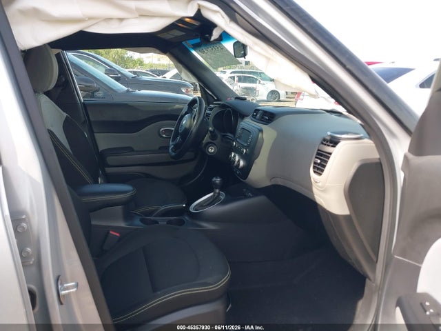 2016 KIA SOUL + photo 5