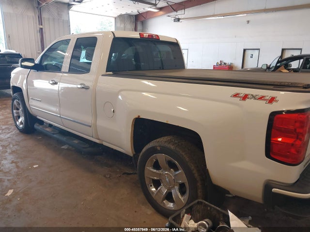 2015 Chevrolet SILVERADO 1500 LT — фото 3