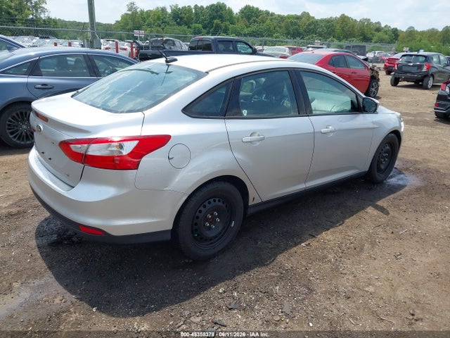 2012 FORD FOCUS SE 照片 4