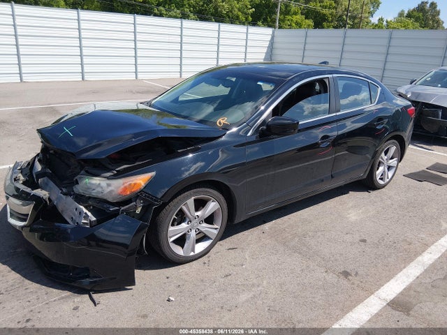 2015 Acura ILX 2.0L 照片 2
