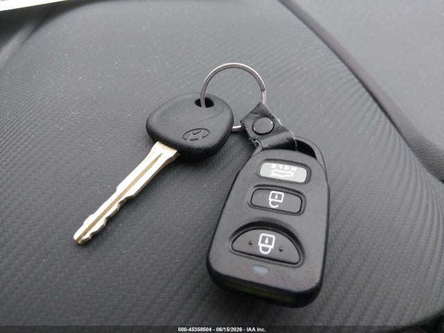 صورة مصغرة 11 لـ 2020 Hyundai ELANTRA SE