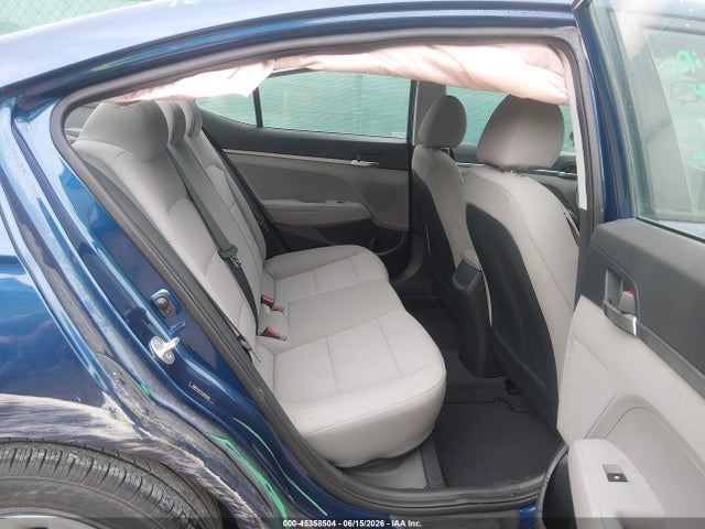 2020 Hyundai ELANTRA SE 照片 8