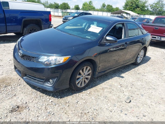 2014 Toyota CAMRY SE 照片 2