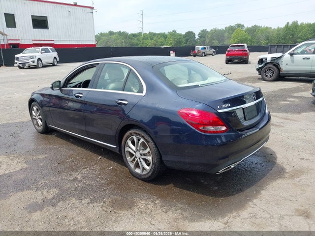 2015 Mercedes-BENZ C 300 照片 3