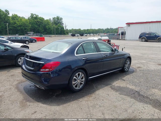 2015 Mercedes-BENZ C 300 照片 4